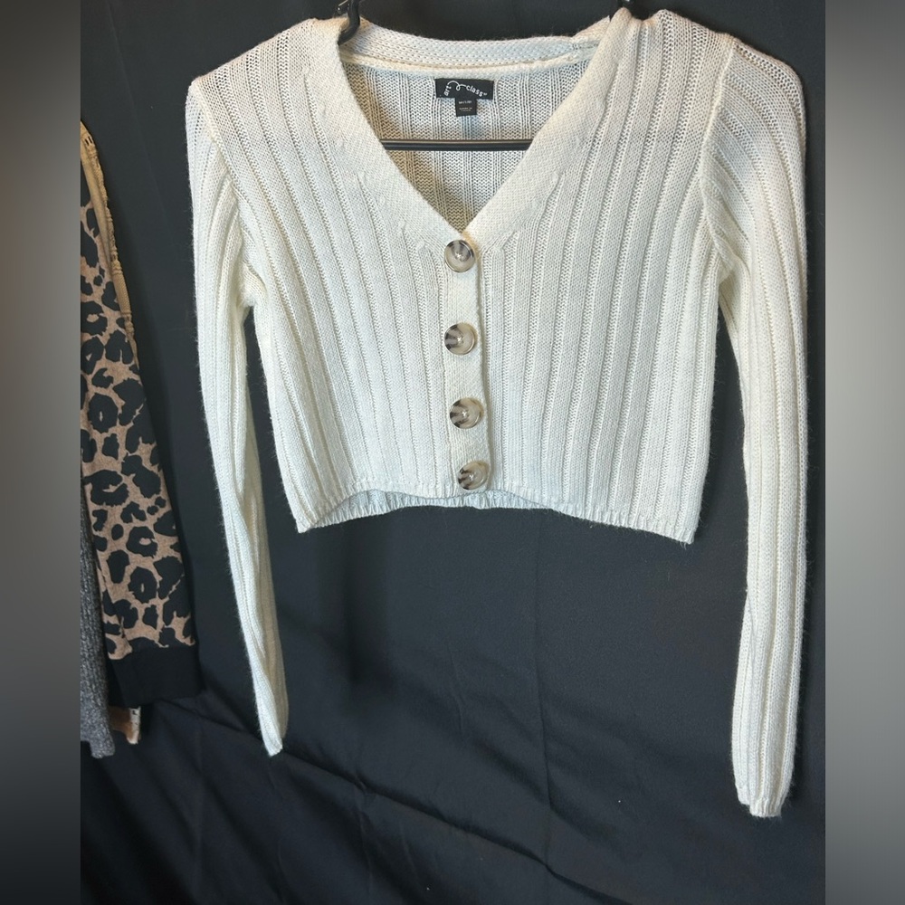 Girls sweater